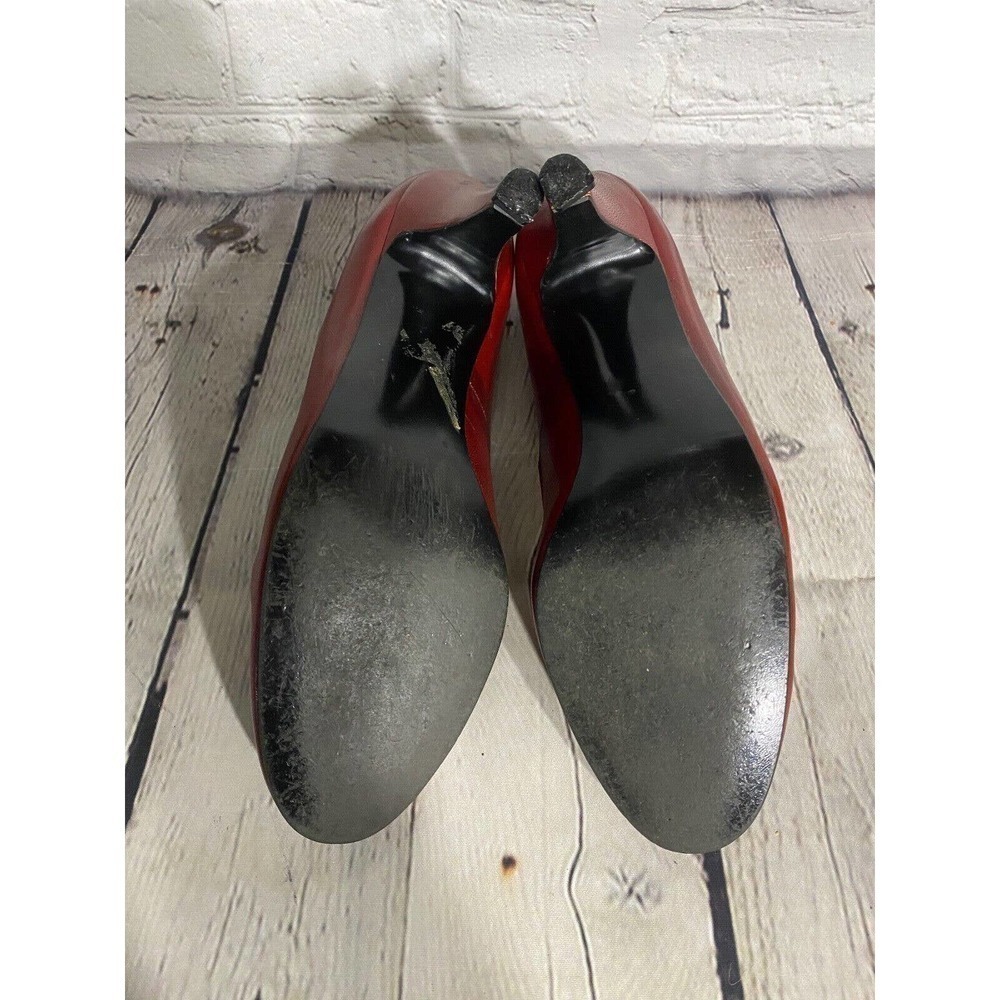 Palizzio Michael G Abrams Size 7 1/2 B Red Leather Pumps, heels - Picture 6 of 6